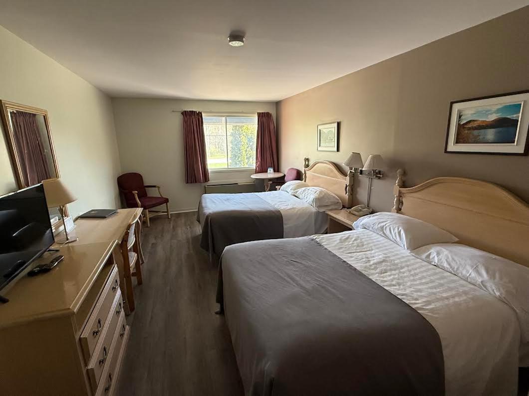 Motel Le Transit Mont-Saint-Hilaire Luaran gambar